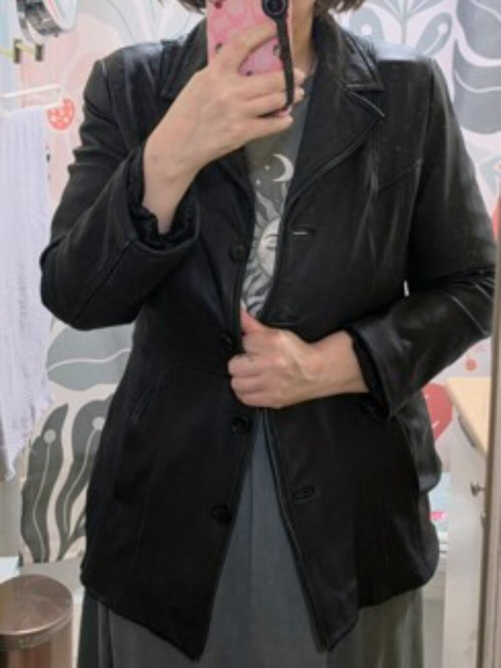 Danier | Vintage Women Black Leather Coat for Between Seasons